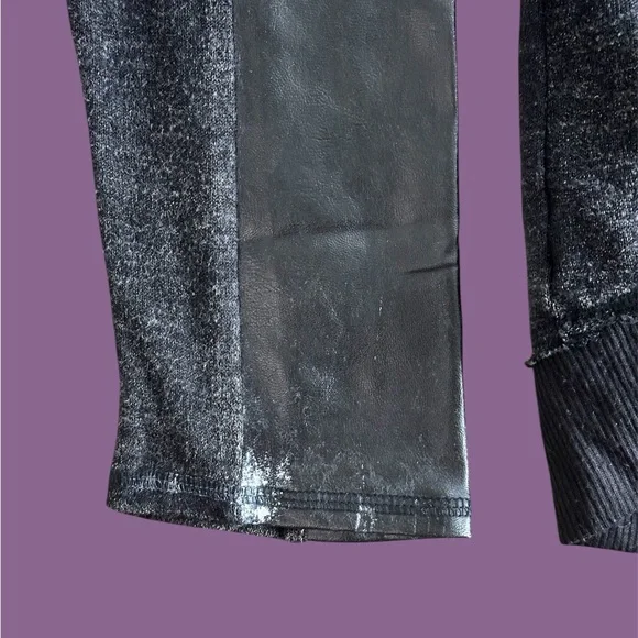 Miss Me Woman’s Large Sweater Jacket Goth Studded Heather Black Faux Leather Y2K - Picture 8 of 9